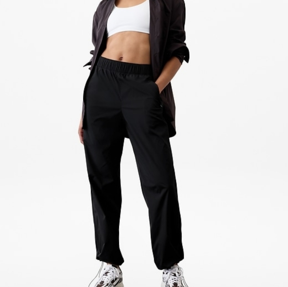 NWT Athleta Rise Pant